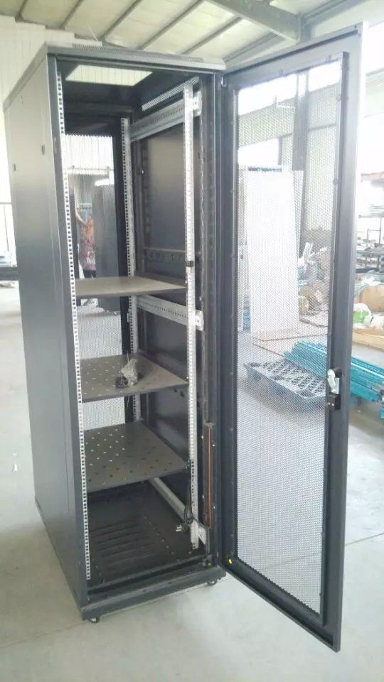 郑州工控仪器机箱 19寸机箱 服务器机箱 铝机箱