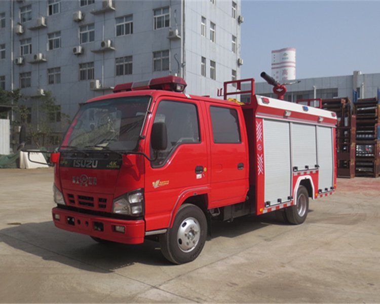 五十铃2吨水罐泡沫消防车3.5吨消防救援车森林供水消防